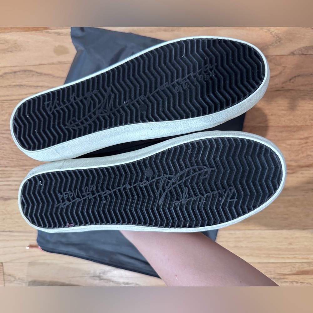 Vintage Havana Black and White Sneakers in 7.5 - Picture 9 of 9